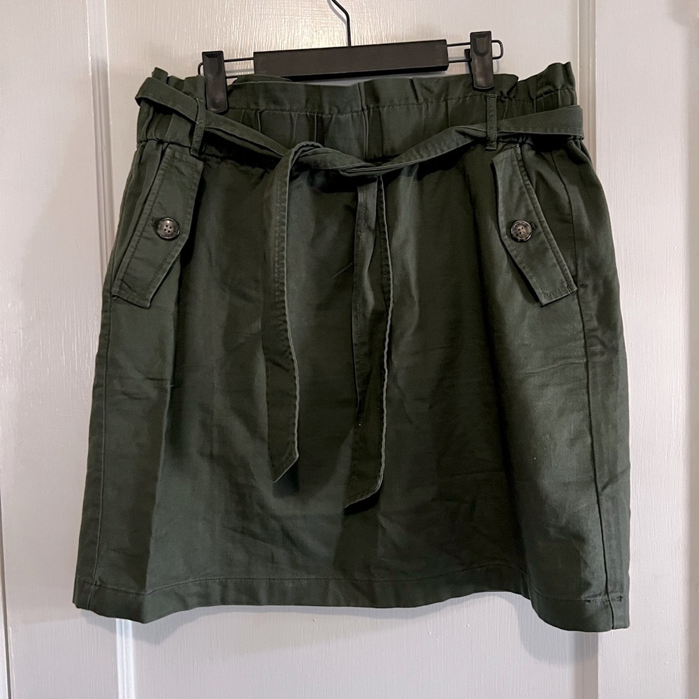 🔴 Loft Mini Canvas Skirt